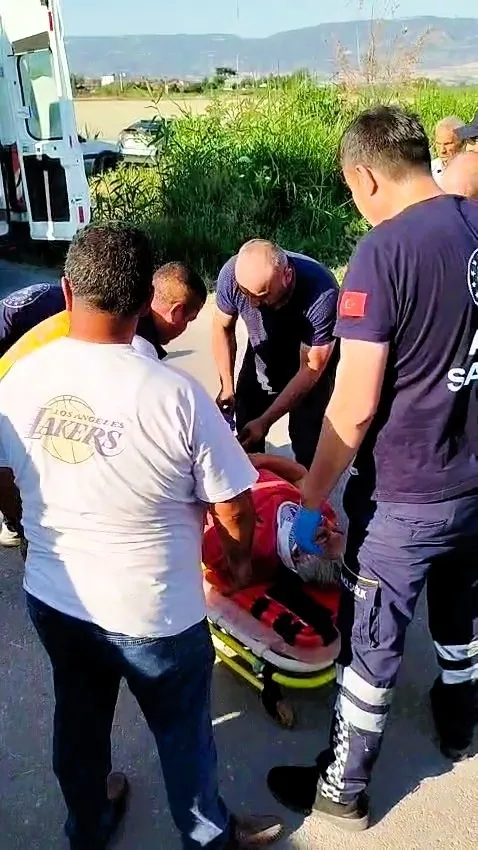 denizlide-yoldan-cikan-servis-sazliklara-uctu-6-kisi-yaralandi-1749103591312.jpg