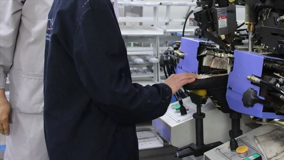 AR-GE için 2025 bütçesinden 63,5 milyar lira pay ayrıldı AR-GE için 2025 bütçesinden 63,5 milyar lira pay ayrıldı