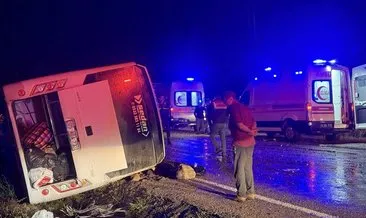 Düzensiz göçmenleri taşıyan midibüs devrildi: 1 ölü 22 yaralı #kayseri