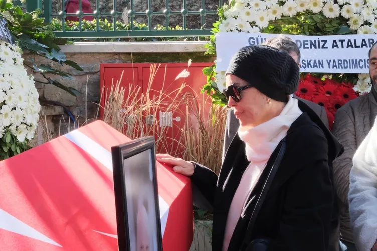 Selim İleri son yolculuğuna uğurlandı! Türkan Şoray’dan hüzünlü veda: Bugün yemek için bulaşacaktık