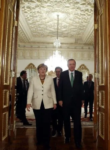 Cumhurbaşkanı Erdoğan, Merkel’i kabul etti