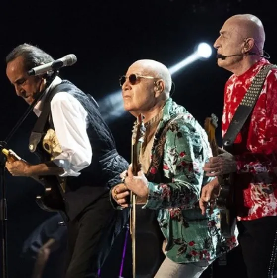 Can dostuydu! MFÖ gurubundan Mazhar Alanson’un vefat eden Özkan Uğur’a duygusal sözleri yürekleri dağladı... Onun varlığı olmayınca olmuyor