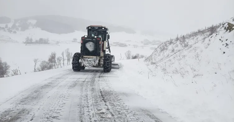 Amasya’da 28 köy yolu kardan kapandı