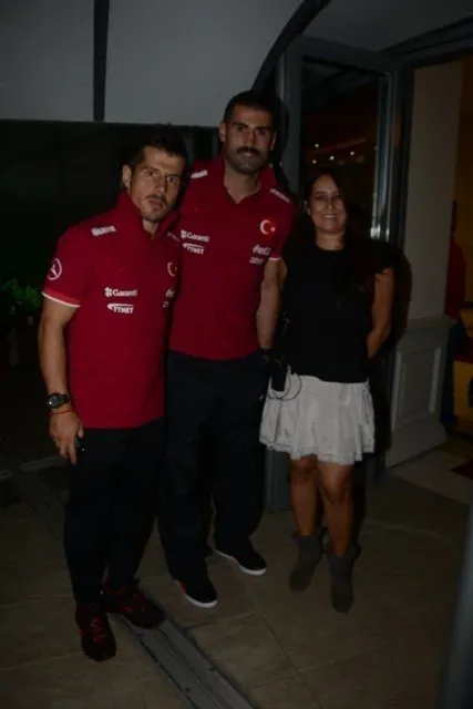 Cem Yılmaz diline Arda Turan'ı doladı