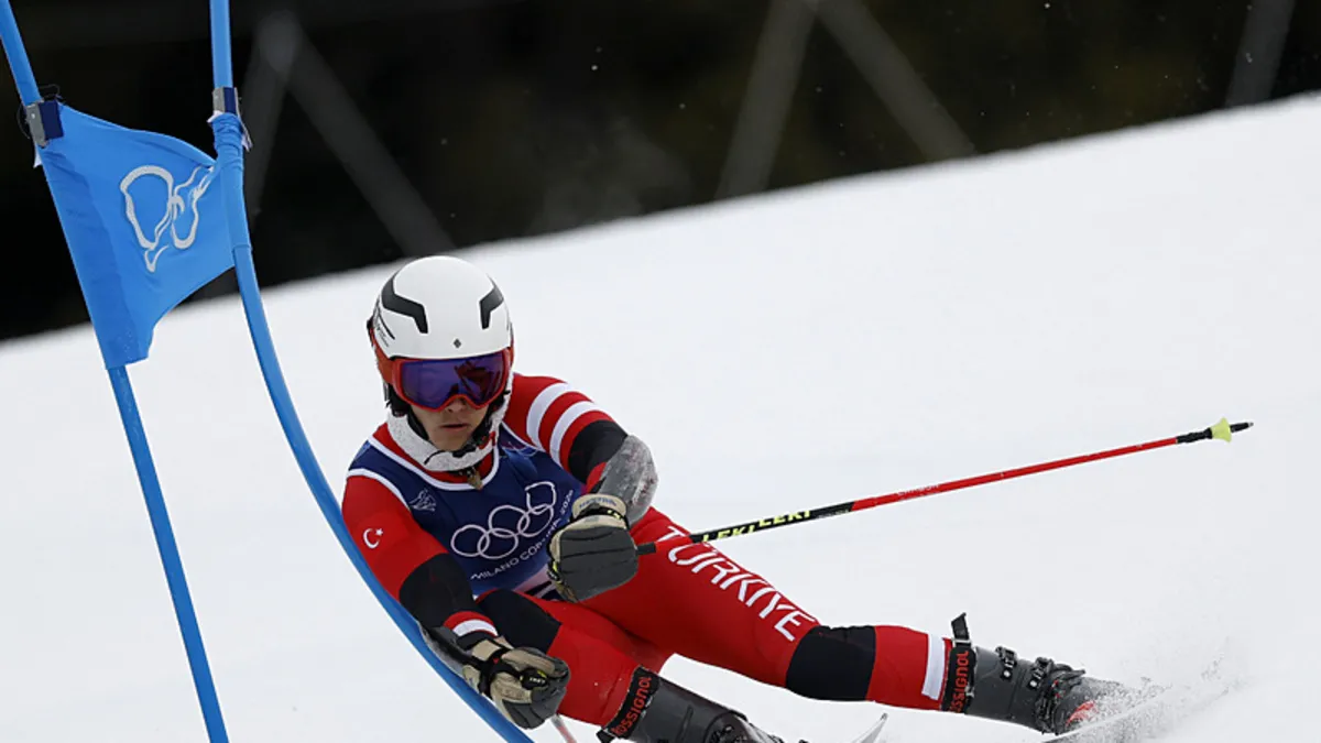 Kaan Önol Lang, 2026 Milano-Cortina Kış Olimpiyatları’nda 49’uncu oldu! Kaan Önol Lang, 2026 Milano-Cortina Kış Olimpiyatları’nda 49’uncu oldu!