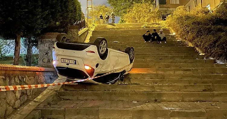 Ümraniye’de merdivenli sokağa giren araç takla attı
