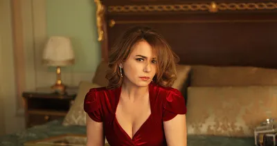 Nazan Kesal ile Ercan Kesal’ın evli olduklarını öğrenenler ikinci bir şoku yaşıyor! Çocuk dizisinin Asiye’si Nazan Kesal ile Çukur’un İdris Baba’sı Ercan Kesal’ın oğlunu görenler şaşırıyor!