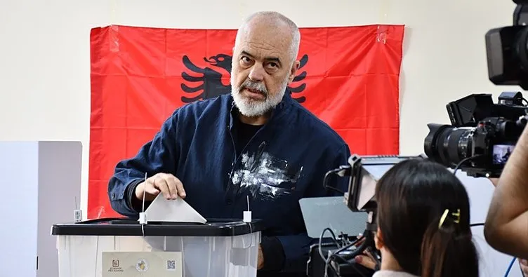 Arnavutluk’ta seçim heyecanı: Halk sandık başına gidiyor