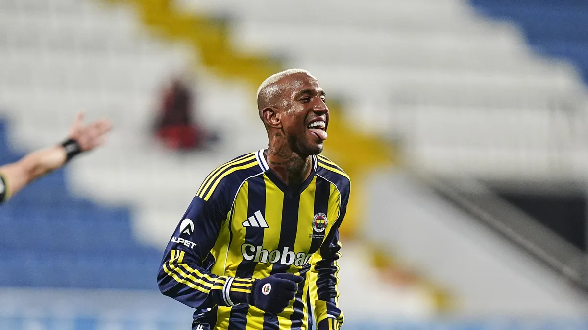 Fenerbahçe’de Anderson Talisca’nın sakatlık durumu bleli oldu! Fenerbahçe’de Anderson Talisca’nın sakatlık durumu bleli oldu!