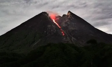 Endonezya’da Merapi Yanardağı faaliyete geçti: 11 dağcı feci şekilde can verdi