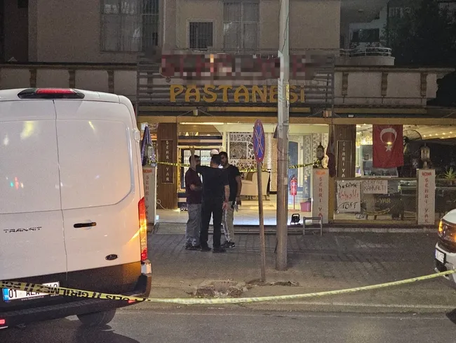 pastaneye-el-bombasi-atilmasinin-altindan-alacak-verecek-meselesi-cikti-1760080555569.jpg