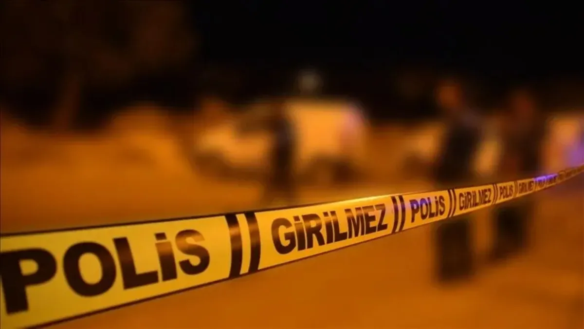 Kütahya'da bir evde ölü bulunan kadınla ilgili soruşturma sürüyor.