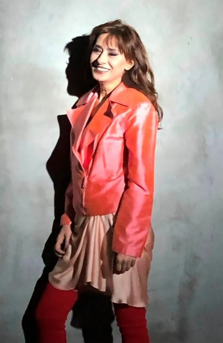 yildiz tilbe nin kizi sezen ve torunlari ilgi odagi oldu yildiz in anneanne oldugunu duyan cok sasiriyor galeri magazin