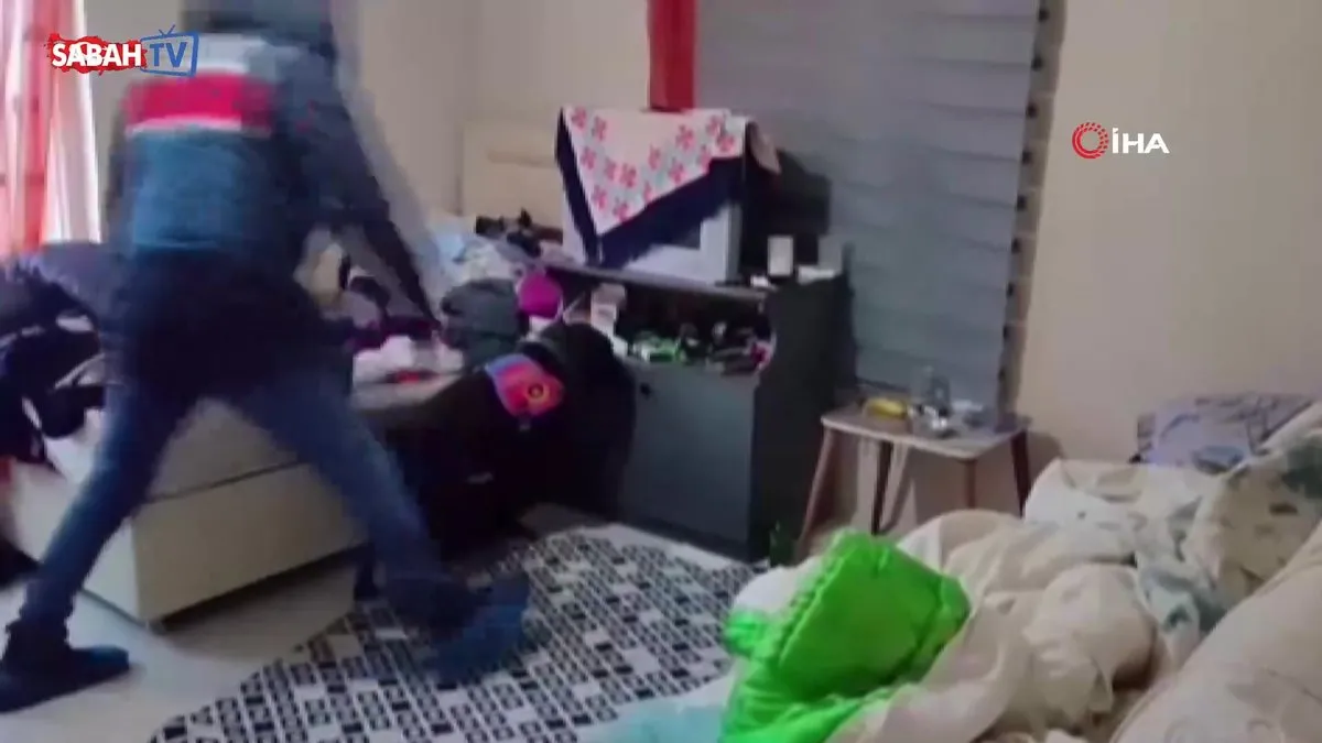 Uyuşturucu tacirlerine büyük vurgun: Piyasa değeri 100 milyon TL | Video