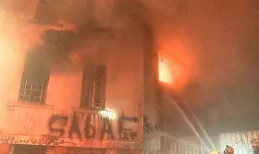 Beyoğlu’ndaki kilisede yangın çıktı: 2 yaralı
