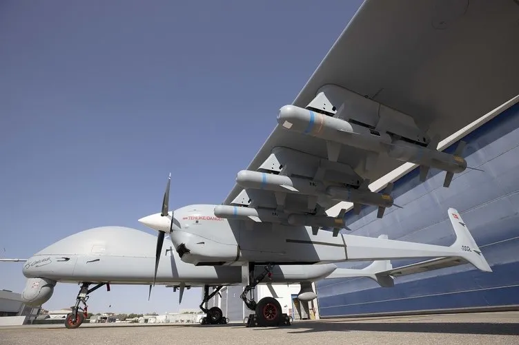 Yerli insansız hava muharebe aracı ’Aksungur’ bir ilki başardı: Gökyüzüne damga vurgu!