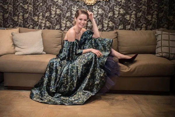 Burcu Biricik bu kez içindeki karanlığı keşfedecek