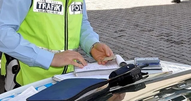 Trafik cezaları bu geceden itibaren artıyor!
