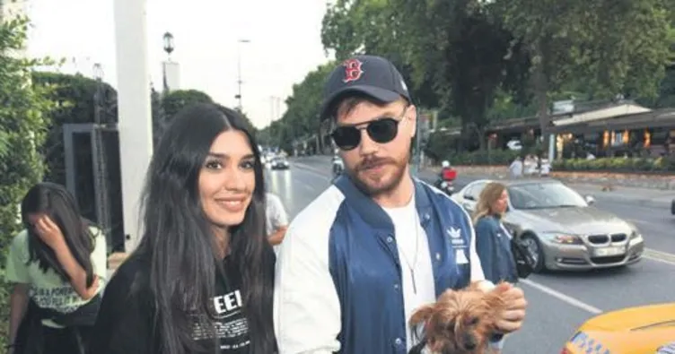 ‘İnsan boşandığı eşiyle gezmez’