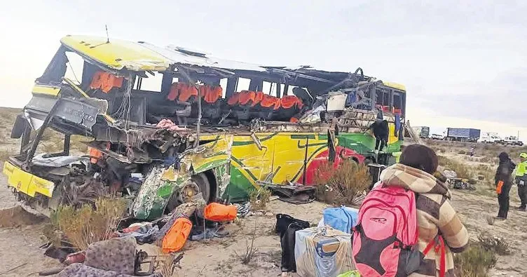 Bolivya’da otobüs kazası: 37 ölü