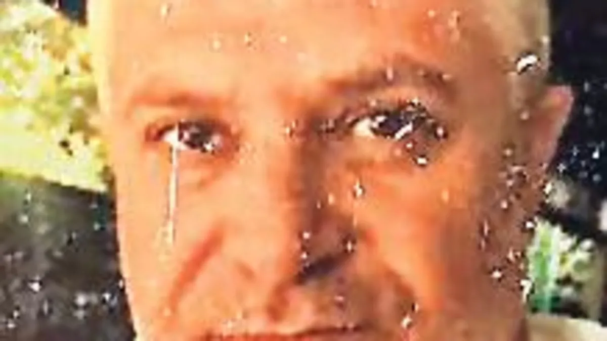 ‘Annemi, babam boğarak öldürdü’