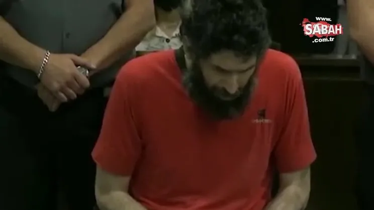 Annesini ve teyzesini öldüren zanlı, dava sırasında miyavlayınca duruşma ertelendi | Video
