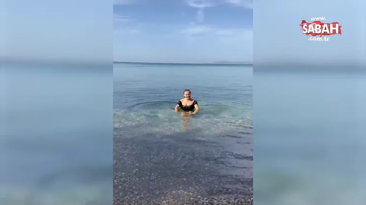 Pınar Aylin denizde yüzdüğü anları paylaştı | Video