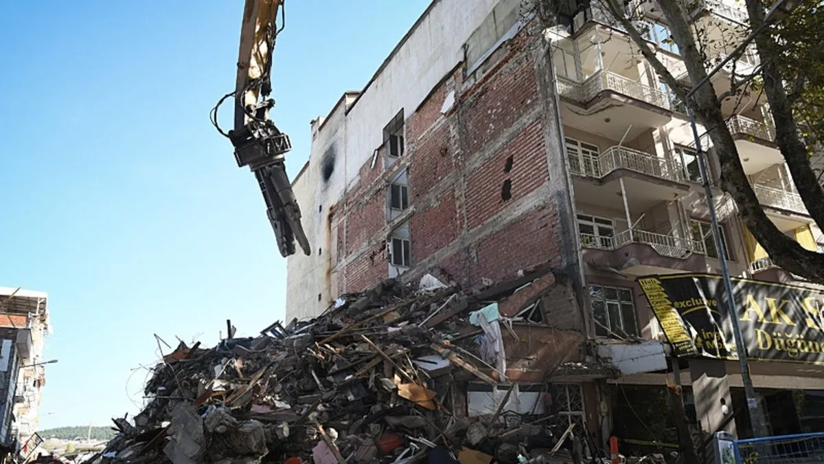 SON DAKİKA | Sındırgı için flaş karar! “Genel hayata etkili afet bölgesi” ilan edildi SON DAKİKA | Sındırgı için flaş karar! “Genel hayata etkili afet bölgesi” ilan edildi