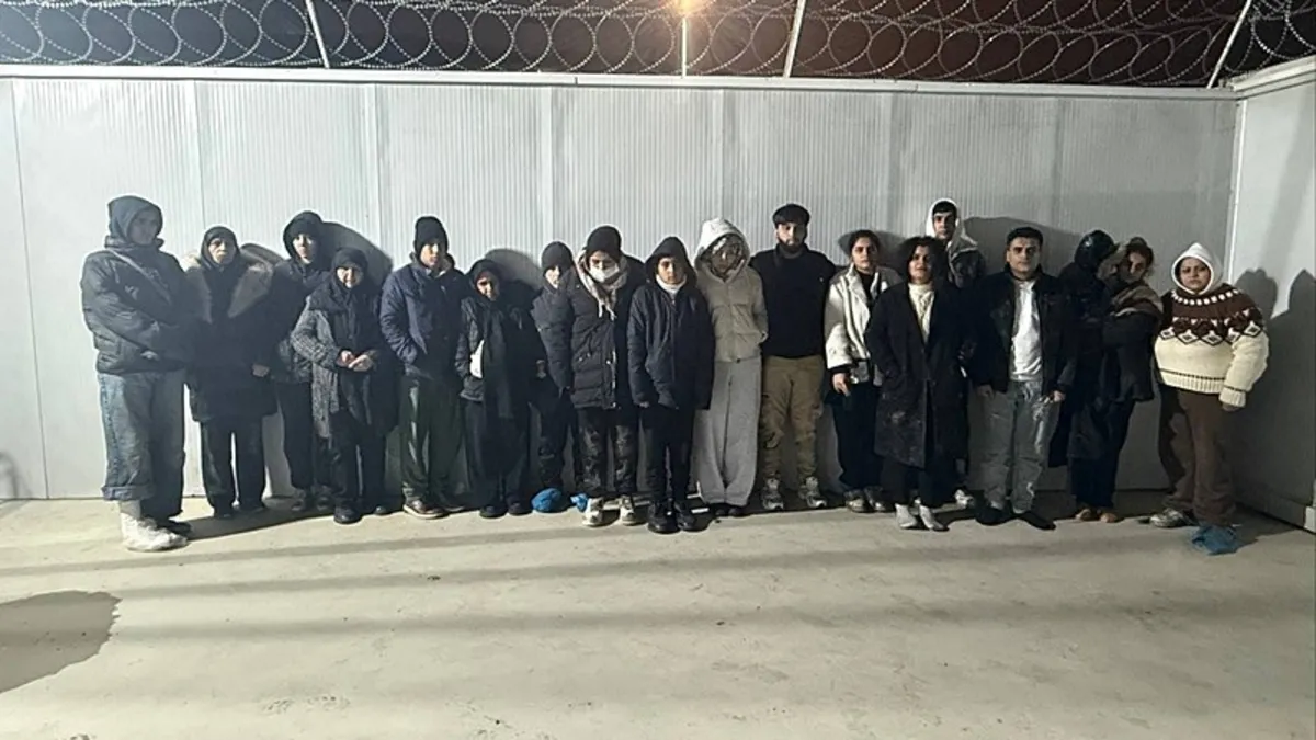 Edirne’de 18 kaçak göçmen yakalandı