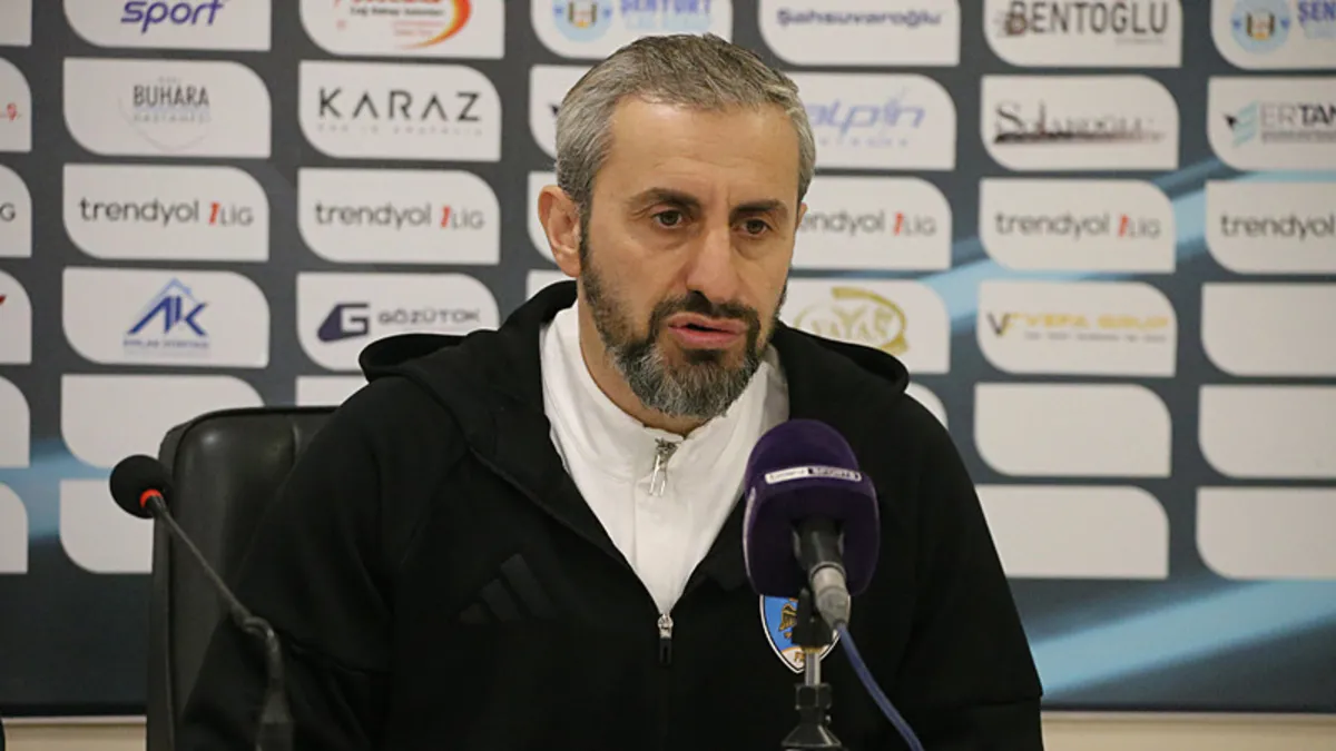 Serkan Özbalta: İş ahlaklı olan oyuncu grubuna sahibiz! Serkan Özbalta: İş ahlaklı olan oyuncu grubuna sahibiz!