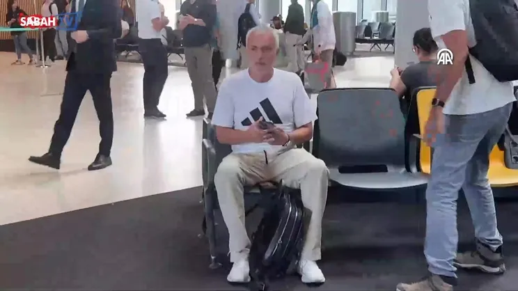 Jose Mourinho Türkiye'den ayrıldı! | Video