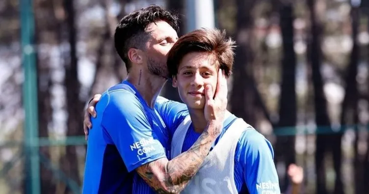 Arda Güler kimdir ve kaç yaşında? Fenerbahçe’nin genç yıldızı Arda Güler hangi mevkide oynuyor? İşte yaşı ve hayatı!