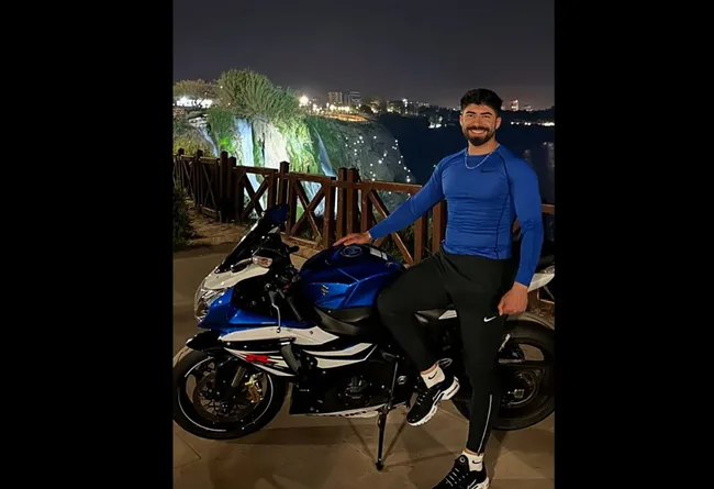 SON DAKİKA | Ünlü motosikletçi Deniz Servan Narin, Kocaeli’deki feci kazada hayatını kaybetti: Kaza görüntüleri ortaya çıktı
