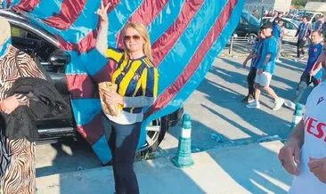Bordo-Mavinin arasında bir cesur serçe! Mangal yürekli Nihal: Kim demiş Fenerbahçeliyi almazlar diye...
