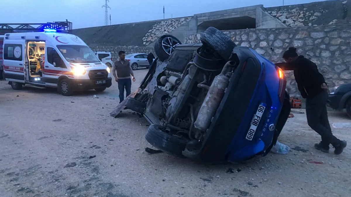 Çorum’da otomobil takla attı: 3 yaralı