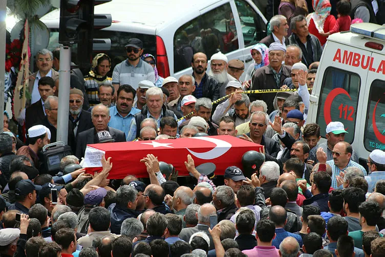 Şehit Uzman Çavuş son yolculuğuna uğurlandı!