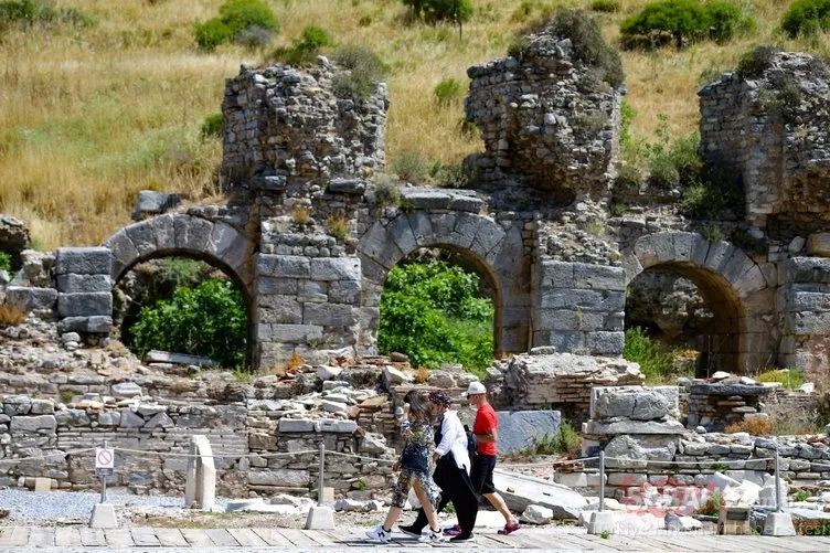 Efes Antik Kenti’ne Kovid-19 nedeniyle 650 ziyaretçi kotası