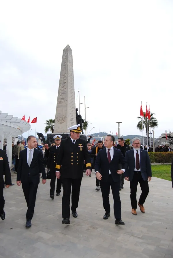 canakkale-zaferinin-111inci-yili-fethiyede-gururla-kutlandi-1773841571263.jpg
