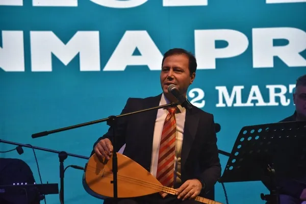 kirikkale-valiliginden-haci-tasan-gecesi-1647123777536.jpeg
