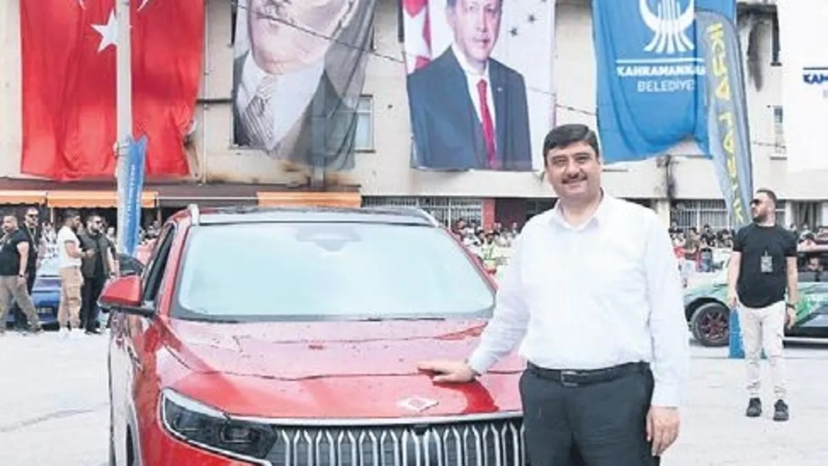 CHP’li başkan geldi, Togg gitti: Yerli otomobili garaja çekti, 7 milyonluk lüks araç aldı