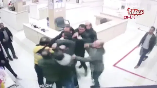 Diyarbakır'da hasta yakınlarından sağlık çalışanlarına skandal saldırı kamerada | Video