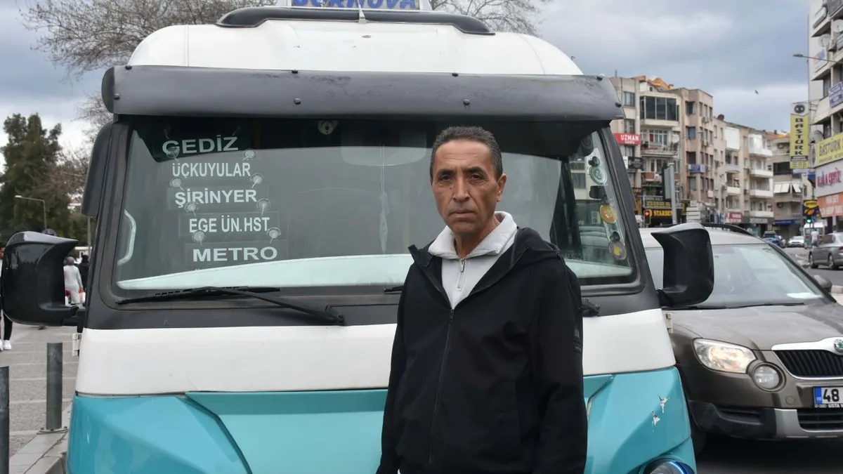 İzmir’de dolmuşta doğum yapmıştı: Vicdansız anne firarda! İzmir’de dolmuşta doğum yapmıştı: Vicdansız anne firarda!