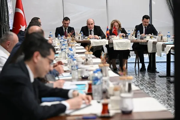 turkiye-ermenistan-ortak-calisma-grubu-karsta-toplandi-1777447210405.jpg