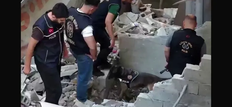 SON DAKİKA: Seri katil Fethi Dağlı’nın dehşet evi ilk kez ortaya çıktı! Zeynep ve Erva’yı burada öldürmüş: Ceset parçalarını taşıdığı anlar kamerada!