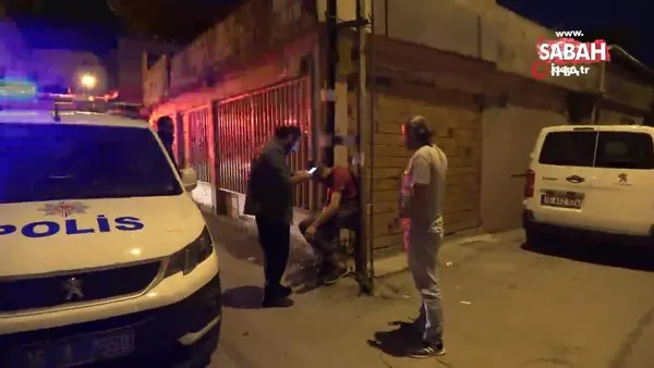 Mahalleli yakaladığı hırsızı önce dövdü sonra elektrik direğine zincirleyerek not bıraktı | Video