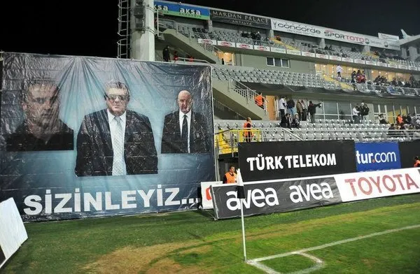İşte tahliye Twitter'da böyle yankılandı