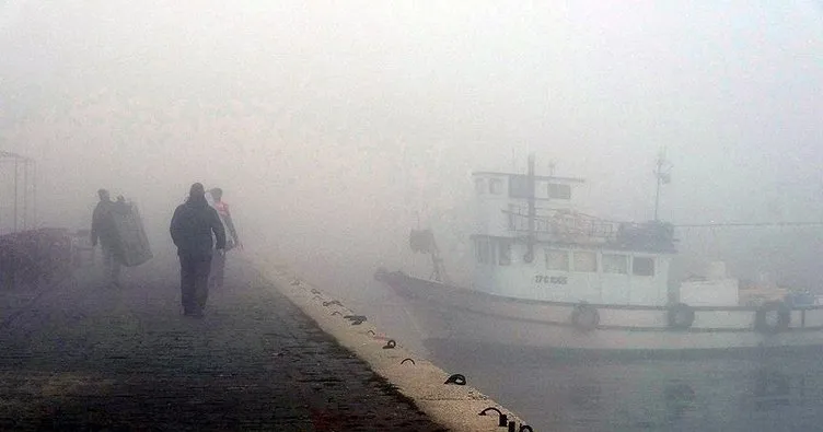 Çanakkale Boğazı yoğun sis nedeniyle kapandı