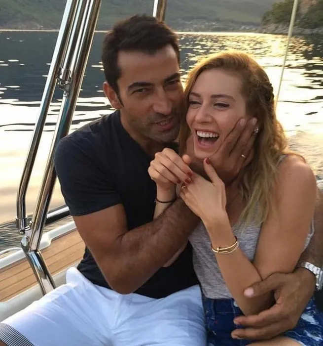 Sinem Kobal kardeşini everdi! Kerem Kobal ile Katie Christie dünyaevine girdi!