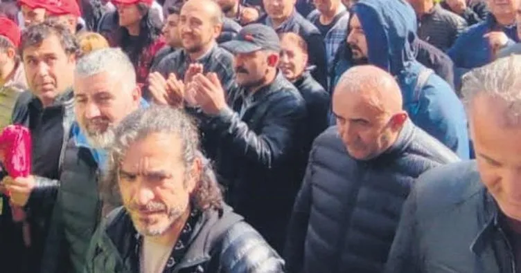 6 bin işçi iş bıraktı: İzmir’de hayat durdu