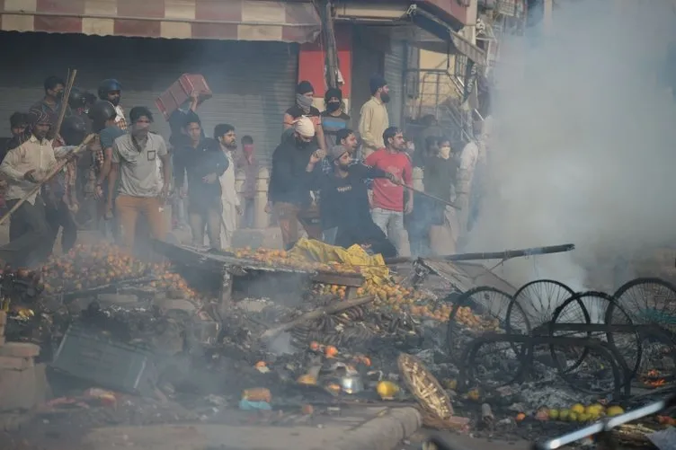 Hindistan’da Müslüman katliamı! Dünya bu zulme sessiz: 35 ölü